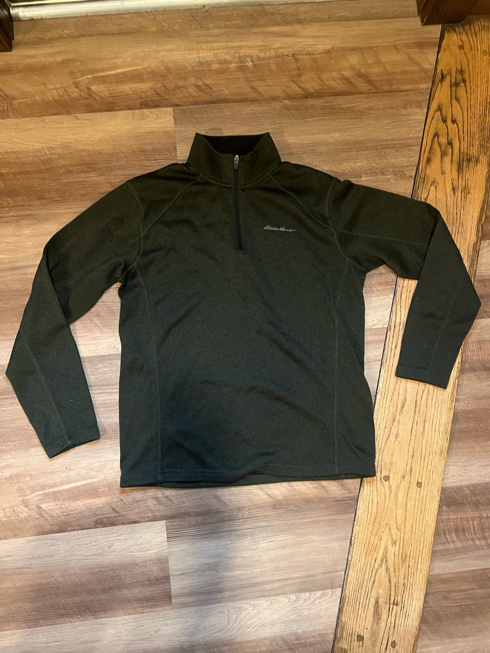 Eddie Bauer Men's Dark Green Half-Zip Lightweight Jacket